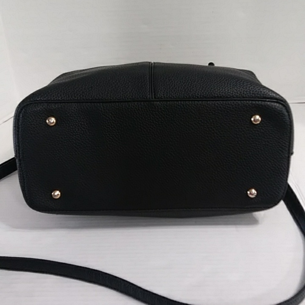 B & E Life Women's Elegant Black Faux Leather Handbag *EUC* - Picture 5 of 10